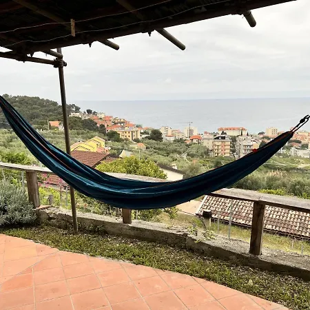 別荘 Casa Sancio スポトルノ